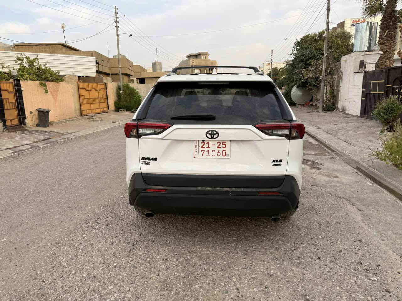 تويوتا رافور
2024 فول Xle
علامه سوده
سلايت 
بصمه
كشن كهربائي
باب خلفي كهربائي 
كشنات اماني تدفيه
شاشه كبير
تبريد مركزي
لايتات امامي ليد
رادار اماني
رادار جانبي
رادار خلفي
ماشيه ٢٠ الف
جاملغ امامي صبغ 
بدون دواخل
السعر ٢٣٠ 
مكان سياره كركوك
***********
