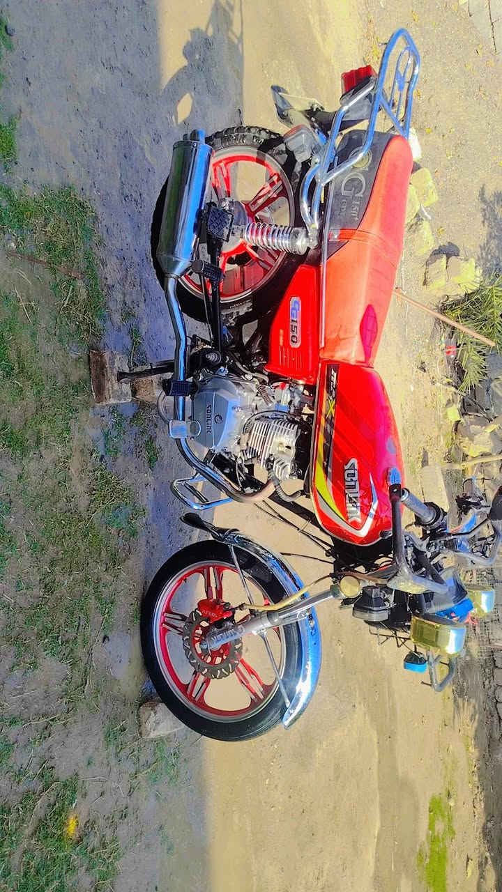 سولنك 22محرك ما مفتوح كلو شقال نضافه فول وزن ثقيل دبلات تواير وياله كلو جديد كلو بلادي شراي تعال خاص و تدلل مكاني ناحيت القياره قريت الحاج علي رقميي
***********
