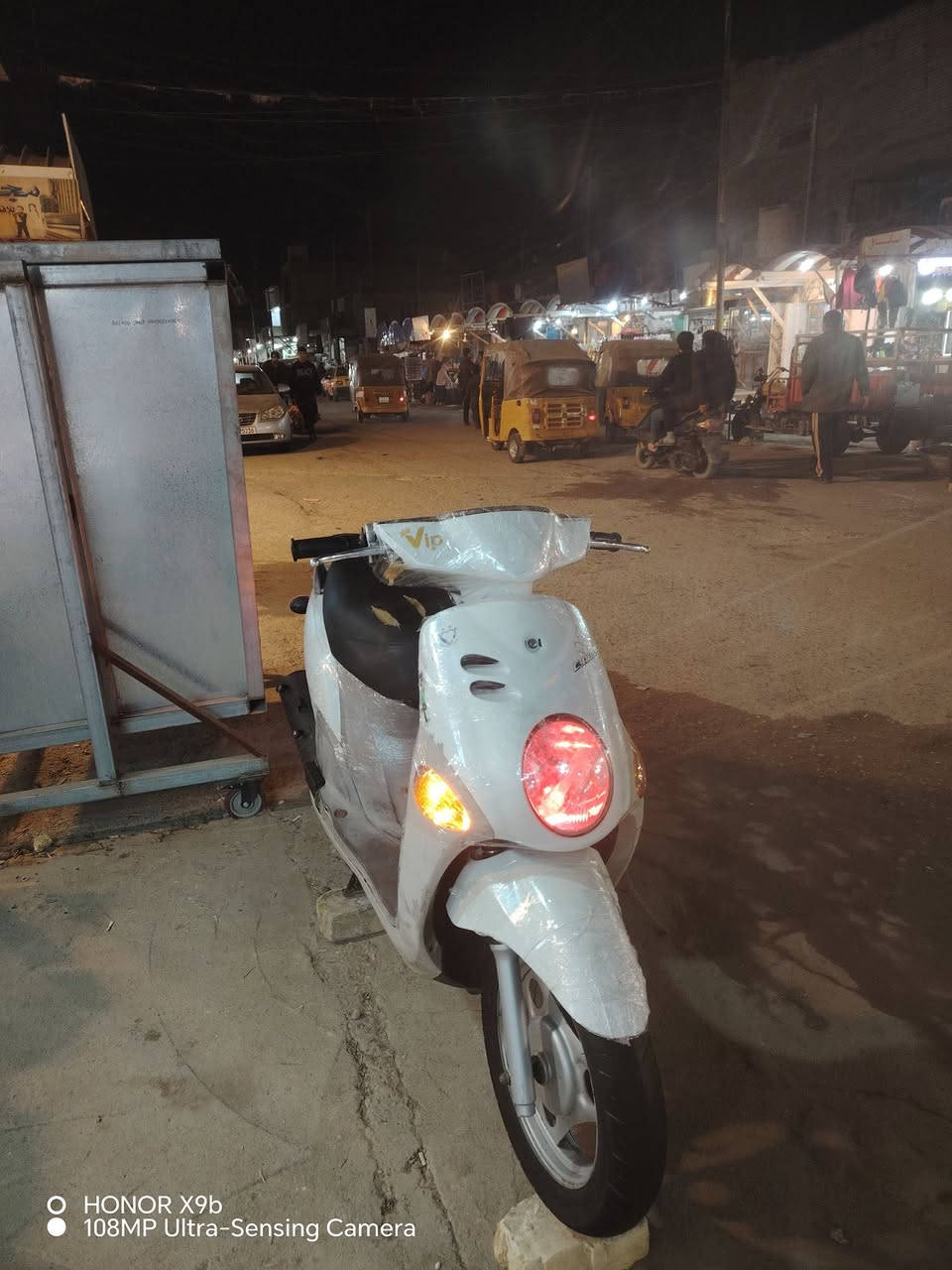 سلام عليكم شباب دراجه فله البيع سعر خاص يجي دراجه كفاله تحت الفحص 
رقم***********
