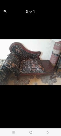 سلام. يوجد مقعد شازلون للبيع. بحالة نظيفة جدا. نوع عراقي قديم الاصلي ز...