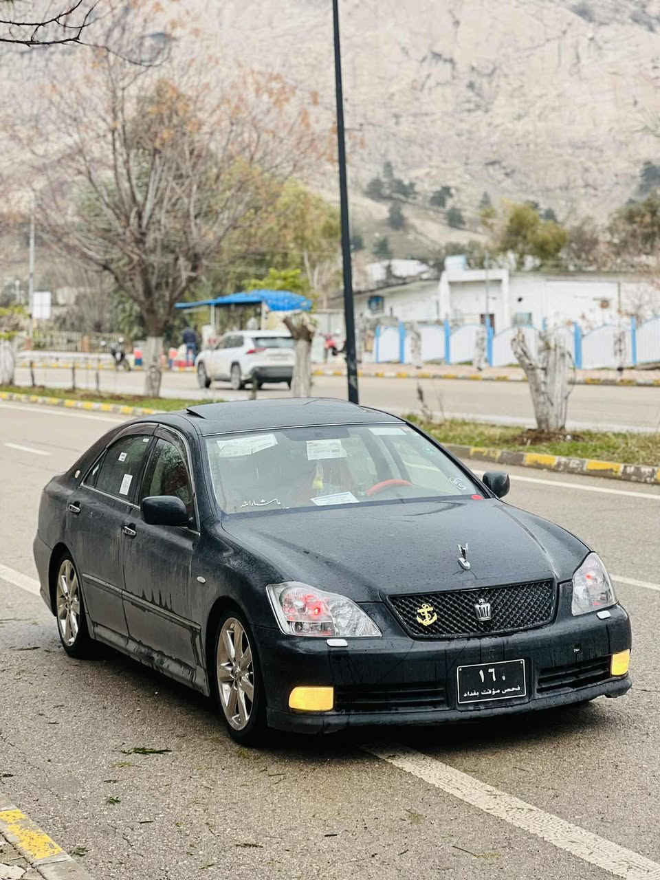 ساق ساق گێڕو مەکىنە180 بچوک بەبچوک قەپات سڵاێت جڵد ھىتەر چوارتاىەو وىل سفر سەىارەکە ماڵى دۆستە 74گەڵاو مەجالێ  براىانە سۆنەرىم  داناوە سەىارەکە زۆر تازەىە مەسرەفى نىە ھەىکەلو ناوى سفرە لەدەربەنىخانم***********
