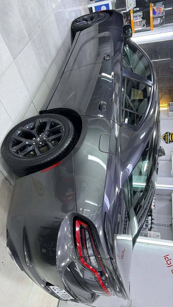 سلام عليكم
جارجر 2023 
رقم اربيل باسمي 
لون نفطي 
ماشيه 68  الف مايل 
موصفات  sxt
شاشه 
وتشغيل عن بعد 
حساسات خلفيه  
وكامره 
سياره  بدون  صبغ  بدون  تبديل  بدون  ارباك 
بيه  فقط بارد بلبنيد 
صور الحادث مرفقه مع  المنشور  
مكاني كركوك 
***********
السعر 255
