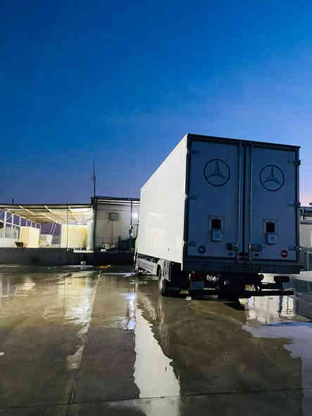 لەسەر داوا كاری ئەدمین 
ئەتیكۆ مۆدێل٢٠٠٤تەبرید عاف تعدیل سورعە ٦پستنی ٦بڕغی گێر مەكینە ئەكسل بەشەرت بەڕاد SL300ترمۆگینگ هەموو گیانی بەشەرت سەنەوی ژینگە هەموو نوێە بەس هەزەیی بەسەر چووە  سەیارەكە جاهیز لۆ ناو ئیشێ سعری٢٣٠وەرەقە كەمێك معملی تێدایەڕەقم موبایل ***********
