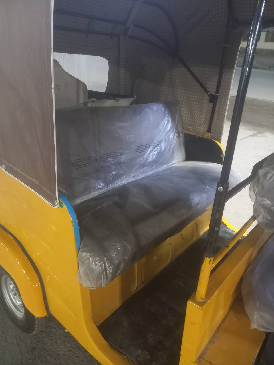 ١٩ شهر ١٢رقم وسنويه انكليزي هزه جديده مكينه مكفوله لاتنقيص والاتبخير
مكان بغداد مدينه الصدر ***********
