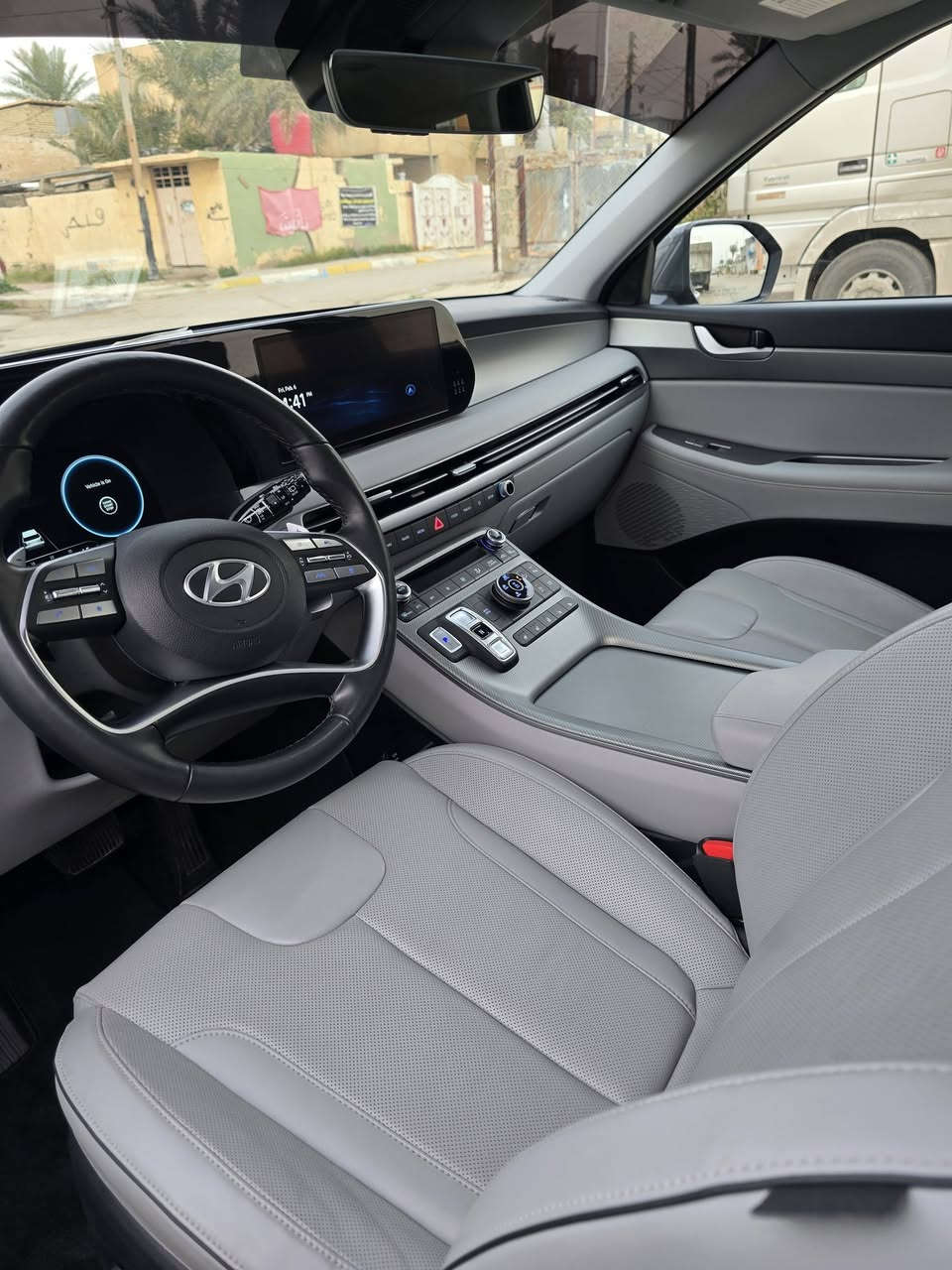 2025 ماشيه 13 الف ضررها خفيف جاملغ ايسر بي بارد والبنيد بي شي قليل صبغ موضحات بل منشور مع صور المزاد  بدون دواخل ايربكات كلها سليمه رقم ديالى شهداء  باسمي للبيع او مراوس توسان او سبورتجج
***********
