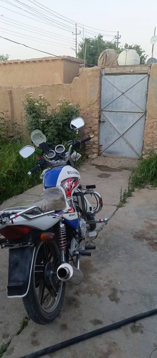 السلام عليكم
هيوشه موديل 2021 للبيع الماطور نضيف ومرتب
محرك كير مكفول كهربائيات شغاله 
السعر 700 الف قفل 
للاستفسار ***********
