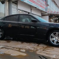 يالله سلام وعليكم جارجر موديل 2013 رقم سليمانيه انكليزي بيه 3قطع دبديل...