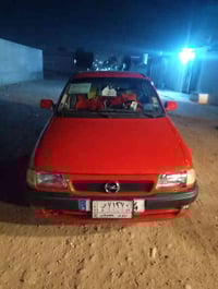 سياره للبيع رقم الماني ستير مبور قفل مركزي ب 44 بيها مجال 07503116994