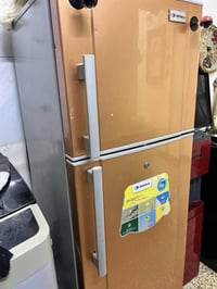 ثلاجه دنكه • نضيفه • تجميده فول