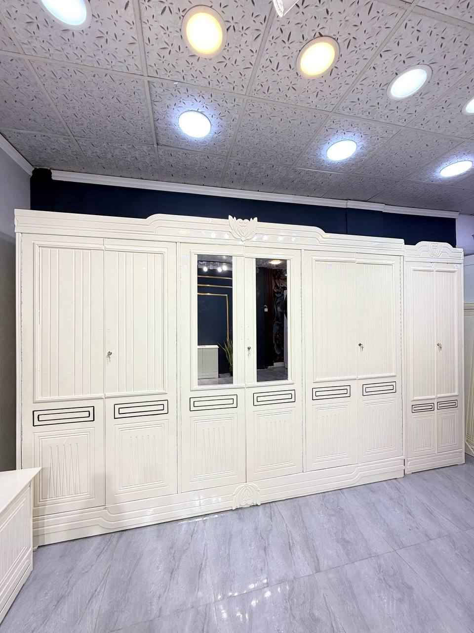 🟤 غرفة عراقية – شغل اقتصادي من أصباغ البوية

التفاصيل الكاملة والقياسات موضحة داخل الفيديو ✅

تتكوّن من 9 قطع بالمواصفات التالية:

✅ الكنتور
•  أبواب CNC
• الخارج: MDF تارس سمك 5 ملم
• الداخل: معاكس أبيض 3 ملم
• الضهر: معاكس أبيض 3 ملم مشدود براغي
• نرمادات شريطية
• الفرشة: بلوك

✅ الصومية
• بلايد أسود
• 6 أرجل 

💰 

🔸 

للطلب أو الاستفسار راسلنا مباشرة ✅ كربلاء, العراق


**إذا كنت صاحب هذا الإعلان وتريد حذفه لأي سبب، رجاءا أرسل رسالة إلى الدعم الفني**