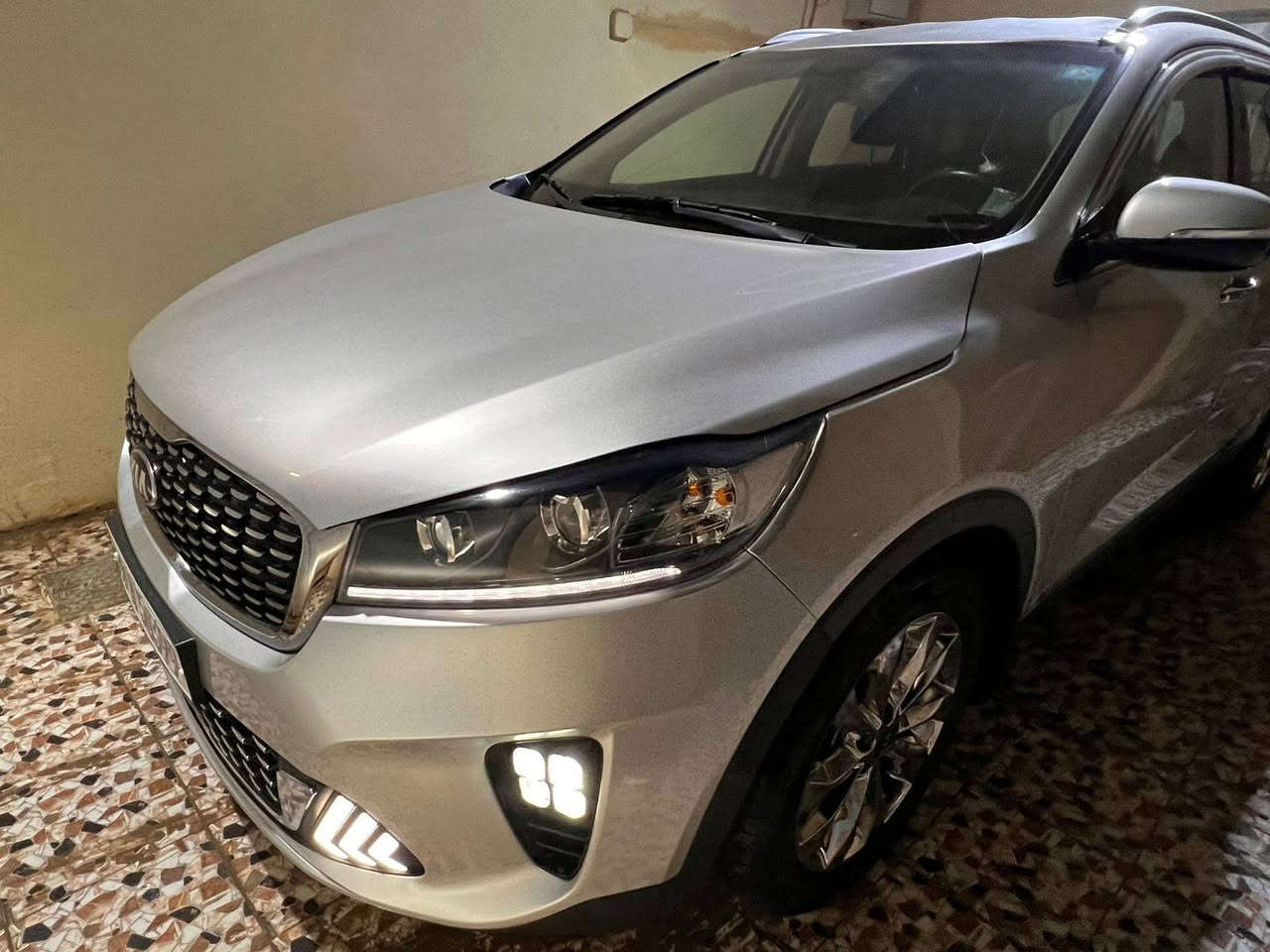 سورنتو
بيع او مراوس 2020

وارد امريكي

رقم ديالى

6 سلندر

4 ويل دايف

7 راكب

كشنات جلد

كشنات تحكم كهرباء

بدون ايرباك

تبديل بنيد + جاملغ جهة السايق

صبغ ربع الجاملغ الخلفي

تشغيل عن بعد

المسافة المقطوعة 73 الف مايل

للاستفسار الاتصال 

***********

مكان السيارة ديالى بعقوبة

السعر 210
