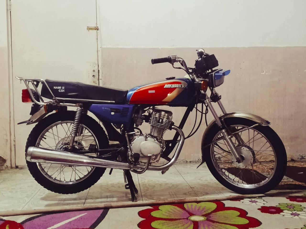 دراجه موديل 2018 للبيع اوراق اصولي بعدهن بل جيس نضيفات دراجه خير من الله السعر 550وبيها للشراي المكان كوت زين القوس***********‬‏ مكينه 23
