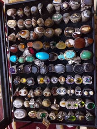 خواتم العدد100 خاتم الوزن كيلو ونص فضة عيار 925 قياسات مختلفة انواع مخ...