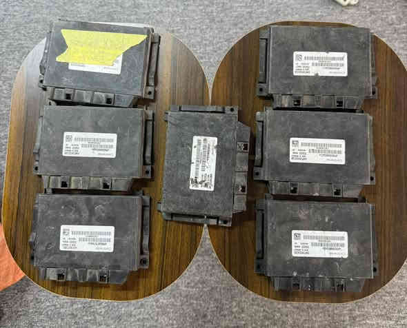 السلام عليكم ورحمة الله وبركاته متوفر كارت كير جارجر أوباما العنوان أربيل توصيل كل المحافظات الاستفسار وات ساب ***********
