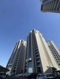 � الشقة الأولى العنوان/ مجمع البروج السكني المساحة/ 171 م الطابق/ 11  ...