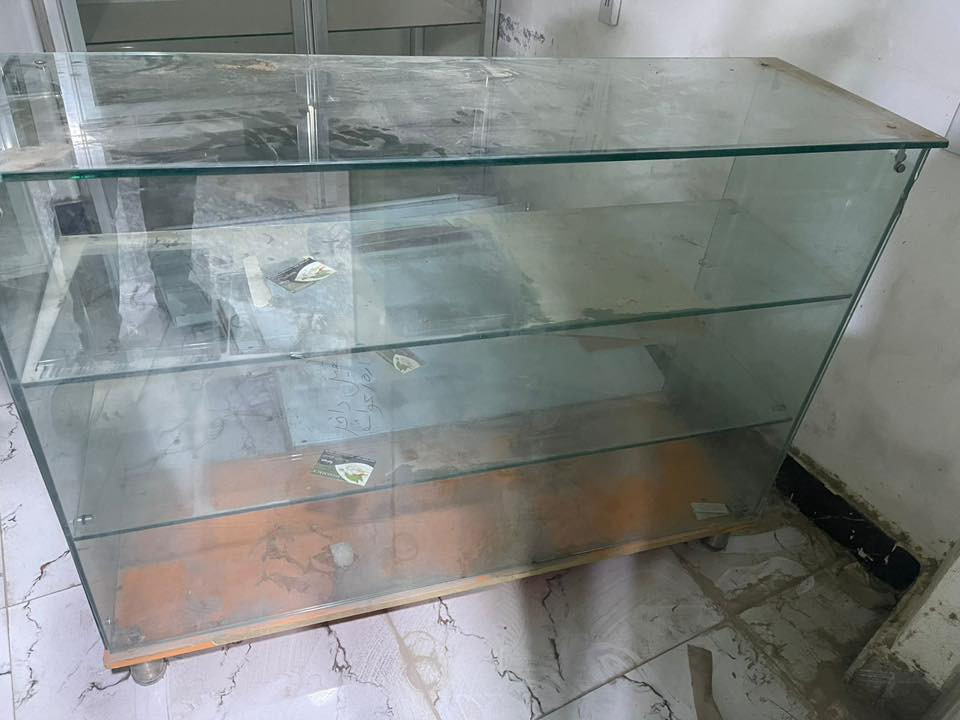 السلام عليكم للبيع تواصل ع رقم 0771 245 8717
