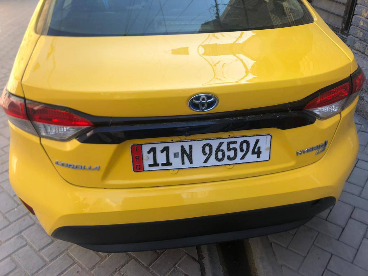 السلام عليكم كورلا موديل 2023 للبيع او مراوس هايبرد امريكي على وضع شركه السياره بأسمي 
السعر 147 
***********
