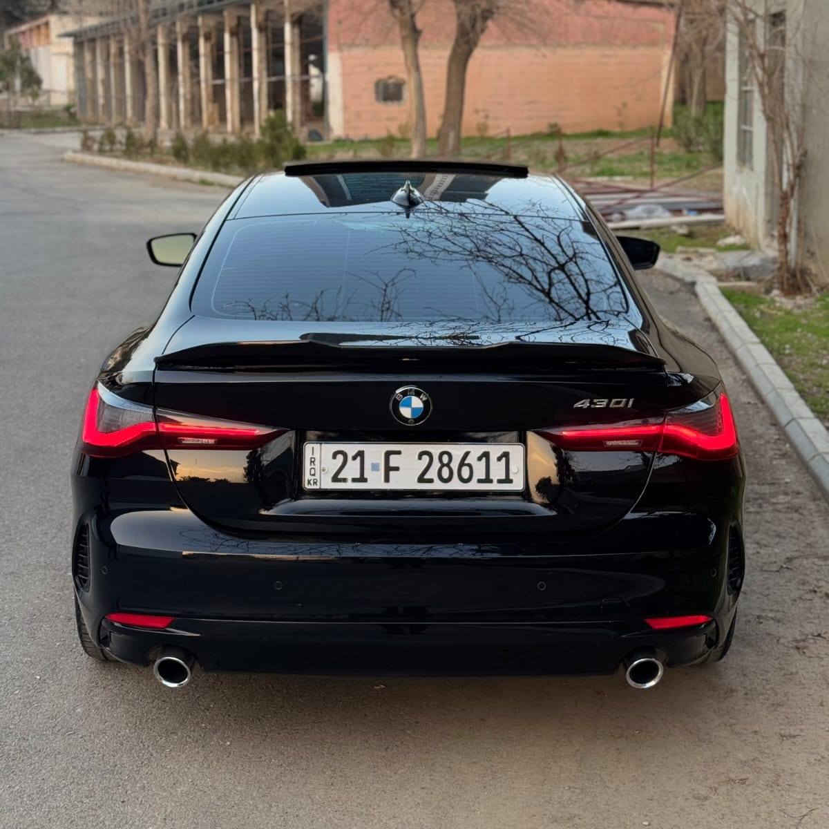 بي ام دبليو BMW 430i 2021 – G22
 وارد أمريكي المحرك: B48 المرغوب
المسافة المقطوعة: تقريباً 43 ألف كم
المكان: السليمانية
الحالة:
السيارة بحالة ممتازة
جملغ واحد صبغ فقط
بدون دواخل
بدون إيرباغ مفتوح
بدون بارد
كير ومحرك وصدَر بشرط
تم صرف 250 دينار حديثاً
جميع السيرفسات محدثة
توجد بعض الإضافات المطلوبة للسيارة

المواصفات:
فتحة سقف (سلايد)
مقاعد جلد أحمر كهربائية (ذاكرة + تدفئة)
رادار أمامي
رادار خلفي
رادار نقطة عمياء بالمرايا
كاميرا خلفية مع حساسات
حساسات 360 درجة
Auto Park
Auto Reverse
Auto Hold
Auto Start/Stop
كير كريستال M
ماوس كريستال
إضاءة داخلية متعددة الألوان تتحكم عبر الهاتف
مرايا قلاب
رنقات 19 إنج قياس مختلف (2 Size) M
رقم الشاصي:
WBA53AP00MCG54767

رقم صاحب سيارة: ***********
