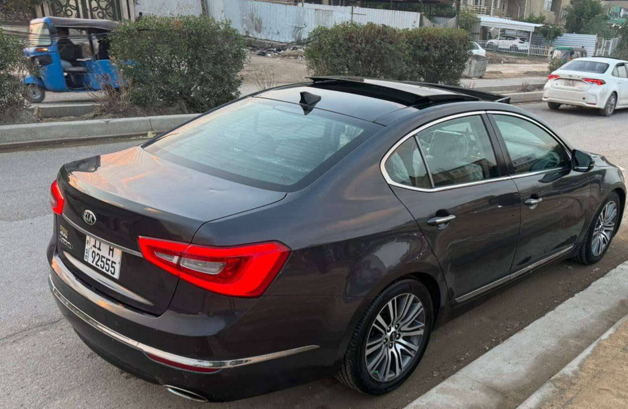 كيا كادنزه موديل 2016 وارد امريكي حادثه جاملغ بسيط بدون دواخل
فول مواصفات 1/1
محرك 6سلندر اوتوماتيك كير محرك مكفولات
تبريدثلج 🥶 تخم تاير حداديه صدر ممتاز  
بيها قطع صبغ سبب جراد ابيع صبغ حزام 
سعر112 ورقه  
عنواني بغداد ***********
