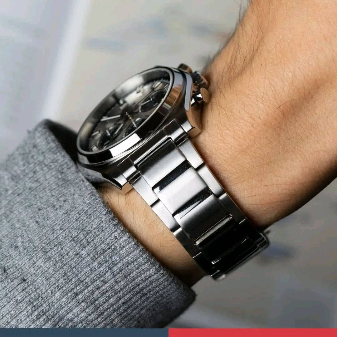 بسمِ الله ، والصَّلاة والسَّلامِ عَلَىٰ رَسُولِ اللهِ  ﷺ.🌿
#مــزاااااد
ساعة #كَاسيو ادفايس الأصلية ✅
قطعة منتقاة بعناية فائقة ، تتمتع بالمتانة والتصميم الأنيق الفاخر، 
ساعة كرونوغراف كوارتز رجالية من الفولاذ المقاوم للصدأ، بـ مينة مميزة ، بـ قطر مميز 40 مل، للكَجوال والرسمي رجالية✅

⬅️ رتيل الساعة في الوكالة يتعدا ≈ 200$

#المزاد #عرض و #سوم و #طلب وآمر البيع طيب بأذن الله تعالىٰ 🤲

#يبدأ المزاد من 10$ والرفعة أقل شيء 10 $ والتوفيق من الله للجميع 🤲🌸

 والسوم بالدولار$

#يبدأ من الآن و #ينتهي يوم غدٍ إن شاء الله الساعة الواحدة والنصف مساءً 

 ☑️ للأعتماد أولاً : أرسال العنوان الكامل ورقم التلفون .

والتوفيق من الله للجميع 🤲

🔹🇯🇵 CASIO EDIFCE  🇯🇵 🔹
🔴 المواصفات :
▫️ كاسيو ادفايس ، ساعة رجال كرونوغراف تناظرية، EFB-730D-7AV
▫️الحركة كوارتز ياباني
▫️مقاومة للماء حتى عمق 10 بار 💦
▫️العمر الأفتراضي للبطارية 3 سنوات تقريباً

▫️وظيفة الكرونوغراف
▫️ومؤقتات ساعة توقيت / كرونوغراف - 1/1 ثانية، ساعة واحدة - الوقت المنقضي - أوقات الأجزاء - وقتان للوصول
▫️منفذ تاريخ شهري 
▫️الساعة بالكامل من الستانلس الستيل المقاوم للصدأ 
▫️عقارات مضيئة في الظلام 
▫️القطر 40 ملم

🔹الحاله جديد لك 😍
وتكدرون تبحثون على تفاصيلها أكثر  🌹
 
🔸كاملة المرفقات،. تأتي مع العلبة الاصلية ، الكتلوك والضمان ✅ .. 

🚖 يوجد توصيل الى جميع محافظات عراقنا الحبيب 🚖


**إذا كنت صاحب هذا الإعلان وتريد حذفه لأي سبب، رجاءا أرسل رسالة إلى الدعم الفني**