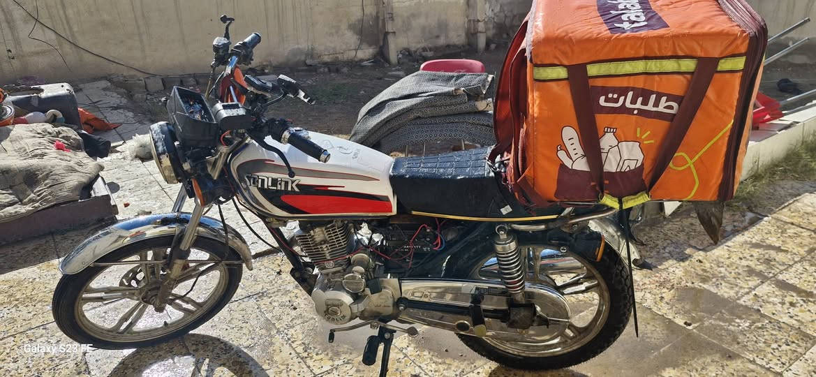 سيفان ٢٣ اوراق اصولي
الدراجة بيها صوت كرنك تعال شوف بعينك وقيم مو مال خاص مكاني النجف ***********
