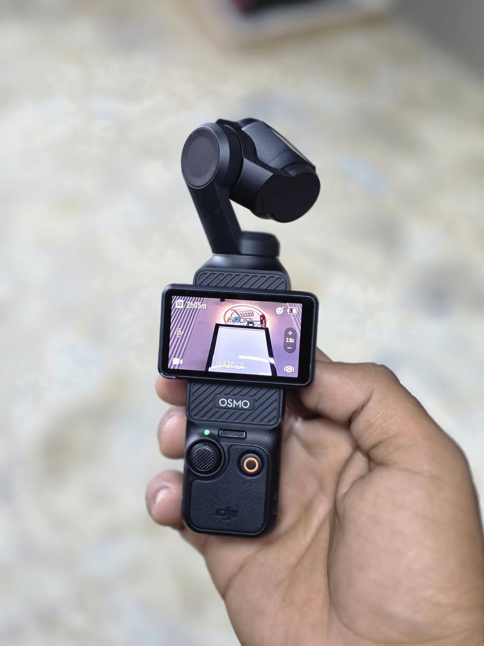 السلام عليكم
Dji osmo pocket 3 combo للبيع 
كاملة الملحقات الكامرة جديدة بمعنى الكلمة 
استخدامهة قليل كلش كامرة جديدة والصور تبين
🔴مستعجل على بيعتهة 🔴
مكاني حله مركز 
*********** 
ماعدي توصيل خاص ماكو فقط اتصال 
🔴السعر ٧٥٠ الف🔴
