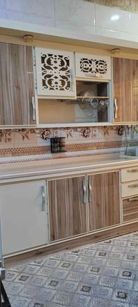 كاونتر للبيع السعر ٣٥٠ الف للاستفسار 07802779126