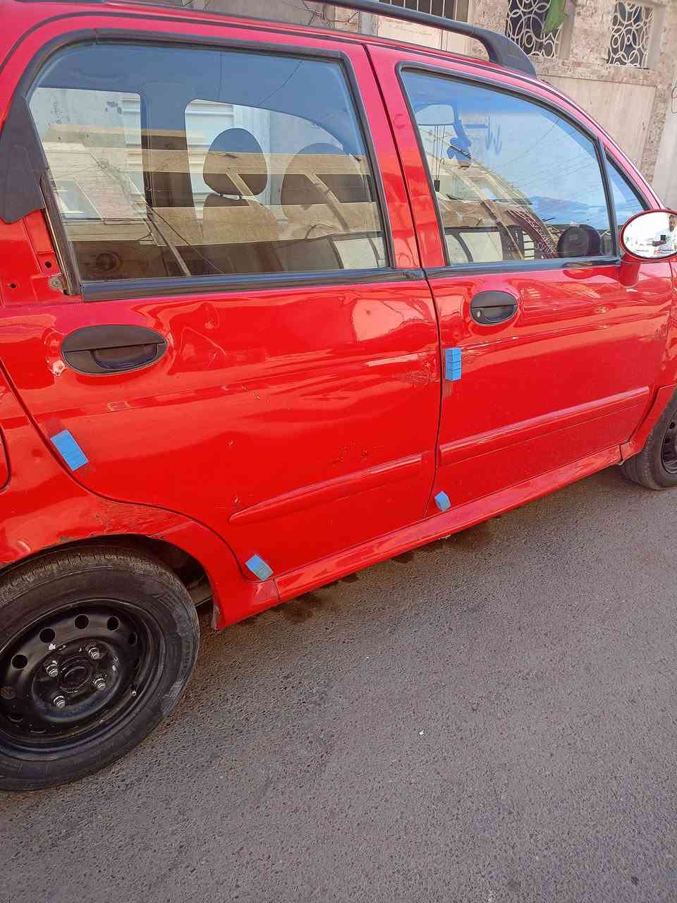 سلام عليكم كيوكيو لبيع موديل 2010 سيارة نضيفه و حلوة مكينه كير نضيفات العنوان بغداد سعر27 ورقه رقم الهاتف ***********
