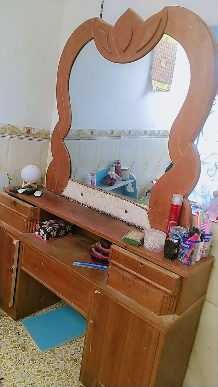 سلام عليكم غرفه للبيع سبب البيع معندي مكان لان ماجره فقط الشراي يراسل


**إذا كنت صاحب هذا الإعلان وتريد حذفه لأي سبب، رجاءا أرسل رسالة إلى الدعم الفني**