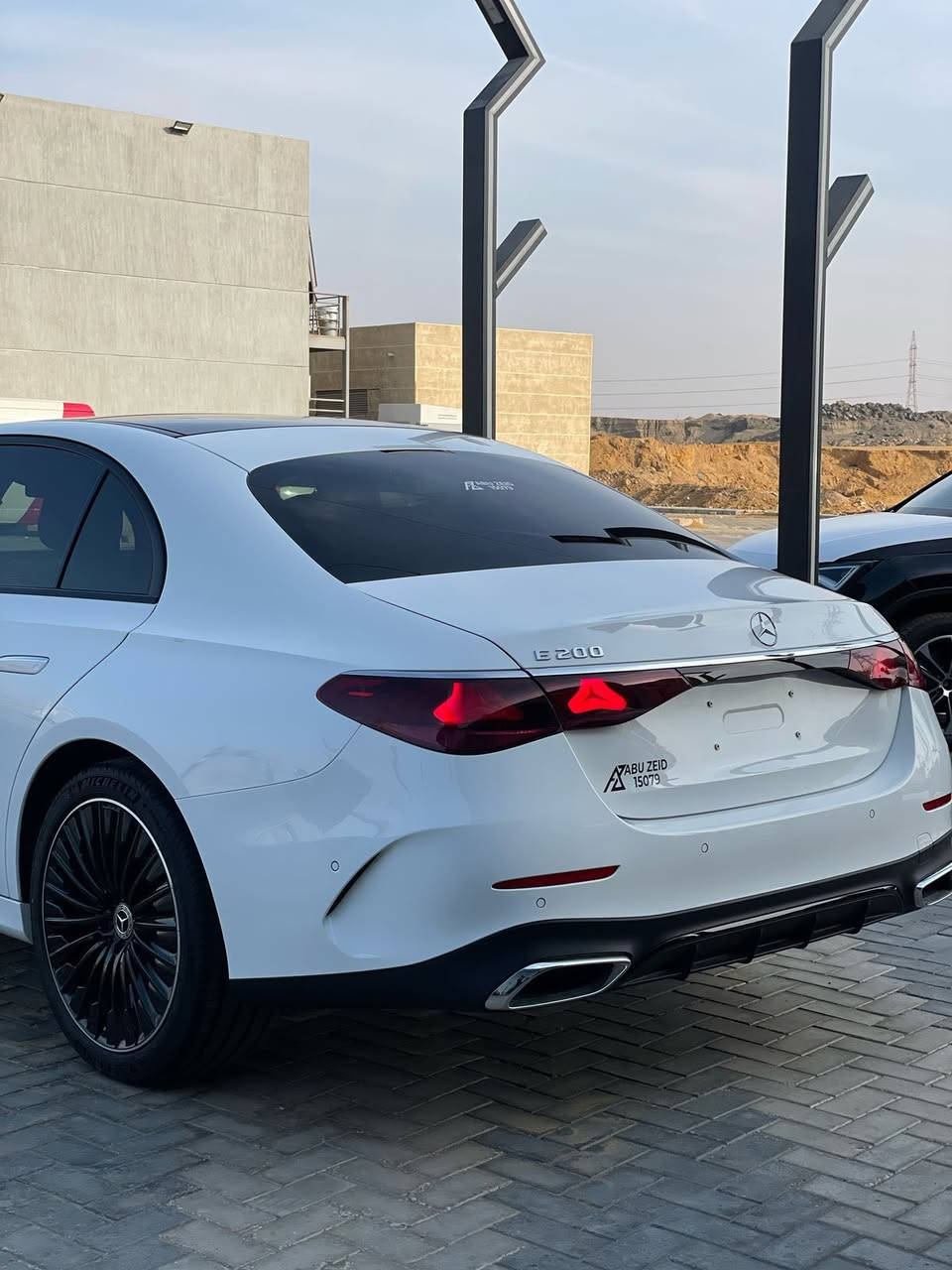 مرسيدس E 200
اعلي فئة AMG 
موديل 2025 
استيراد
٠١٠٢٤٩٠٥٥٥٥


**إذا كنت صاحب هذا الإعلان وتريد حذفه لأي سبب، رجاءا أرسل رسالة إلى الدعم الفني**