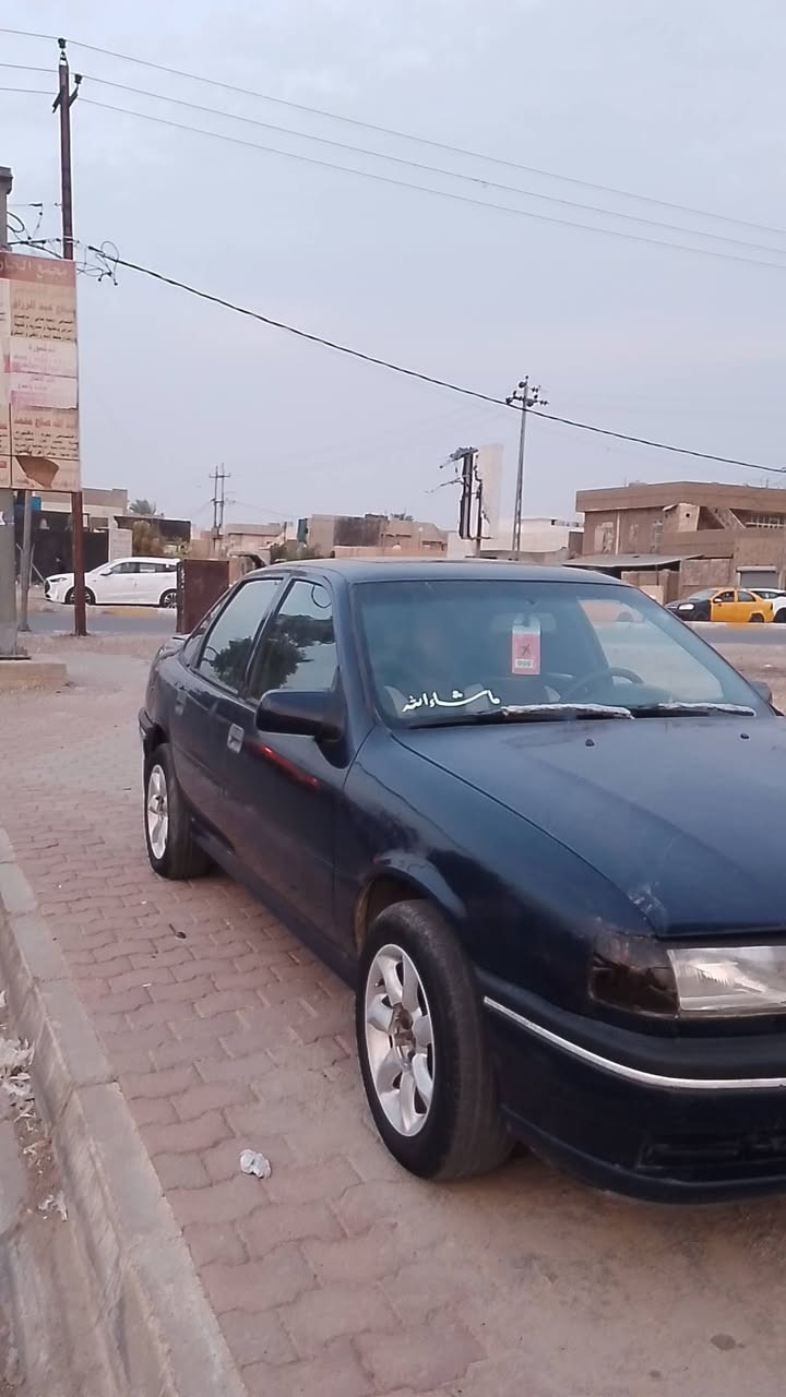 سياره اوبل فكترا موديل 91 حجم 18 سياره مابي شرط بدون ضربه سنويه 2025بي دفتر بنزين كهربائية كلها شغال تخم صدر جديد سعر 35وبي مجال بسيط كركوك ***********
