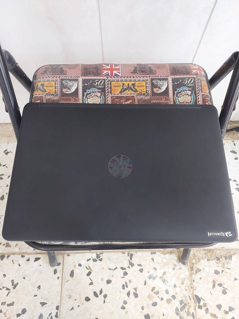لابتوب hp 
core i 5 الجيل الرابع 
هارد 500 ورام 8
شاشة 15.6
السعر 160 وبيهة مجال
***********
المكان بابل الكفل
