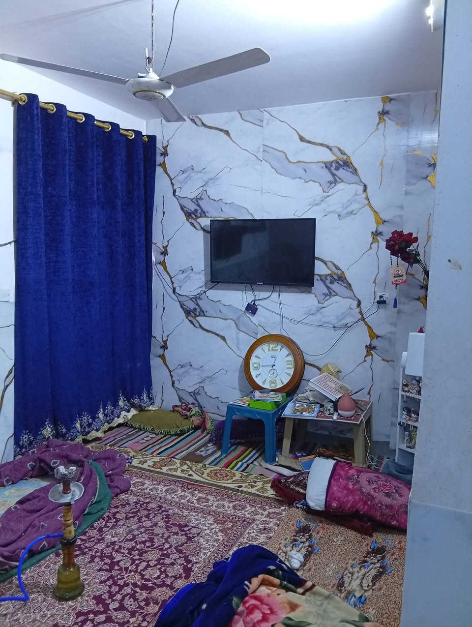 السلام عليكم
دار للبيع مساحه 100 متر 

صب كونكريت اساس وصقف

الموقع كوفه شارع المعمل قرب اسواق زيتونه

يحتوي على غرفه + صاله + مطبخ + كراج + حمامات خارجي وداخلي 

السعر 37 وبي مجال

***********
