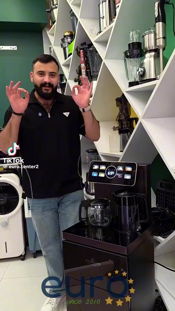 عندي هذا البراد كله لمس جديد استخدام اسبوع فقط كارتونه موجوده


**إذا كنت صاحب هذا الإعلان وتريد حذفه لأي سبب، رجاءا أرسل رسالة إلى الدعم الفني**