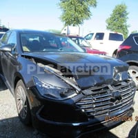 سوناتا ٢٢هايبرد فول موصفات حادثها موضح  بصور مكان بغداد سعرها ١٦٠للستف...