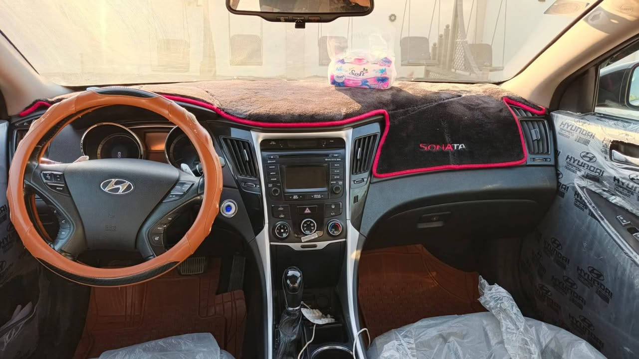 سوناتا 2014 رقم بغداد انكليزي محرك 2400 بصمة بيها 3 قطع موصفاتها فول بدون فتحة صور السونار موجودة سعرها 99$ وبيها مجال  مكلف بالنشر هذا رقم صاحب السيارة ‏‪
‏‪0783 171 3532‬‏
