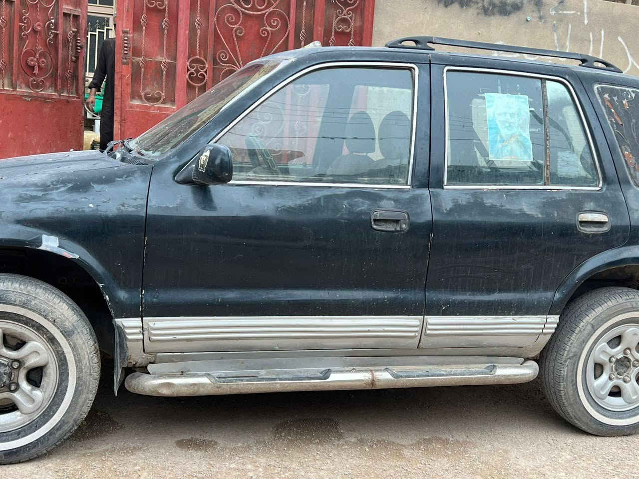 السلام عليكم كيه سبورتج موديل 93 رقم بابل انكليزي باسمي السياره محوره مكينه ونجي أربعة السياره بالكوت مركز المدينه السعر 28 وبيه مجال ***********
