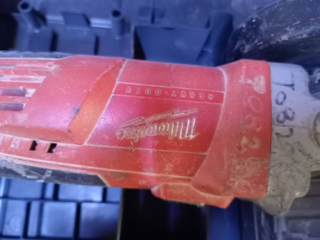 كوسره ميلوكي شحن بطاريه ٧٥الف


**إذا كنت صاحب هذا الإعلان وتريد حذفه لأي سبب، رجاءا أرسل رسالة إلى الدعم الفني**