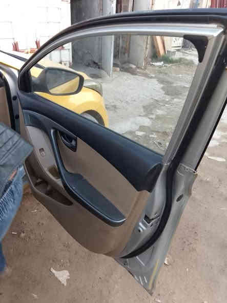 السعر ٩٥ بيهه مجال بسيط للشراي 
مكاني بغداد قرب مرور الحسينيه 

منظومة غاز كامله 

غاز بنزين 

تخم تاير 

 صدر ممتاز 

كهربائيات فول 

 السياره فول عدا البصمه 
السعر ٩٥ بيهه مجال بسيط للشراي 
منظومة غاز كامله 
غاز بنزين 
تخم تاير 
 صدر ممتاز 
كهربائيات فول 
 السياره فول عدا البصمه 
اتصل ع ***********
السياره  بيهه سونار  ضربه بسيطه بالصندوب  مضمونه من الدواخل 
السياره
اتصل ع ***********
السعر ٩٥ بيهه مجال بسيط للشراي 
منظومة غاز كامله 
غاز بنزين 
تخم تاير 
   بيهه بغداد
