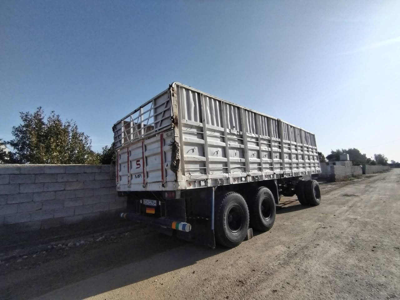 مقطوره البيع طول ٨٤٥
العاب دناكير ١٦ والصينيه
اكسن مان الارتفاع ١٧٥
مكانه ديالى خان بني سعد
***********
