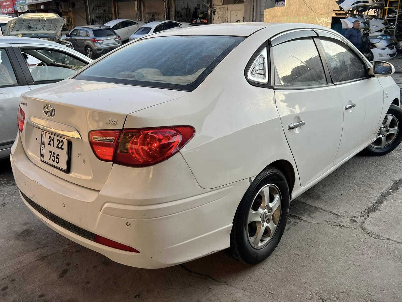 سلاوی خواتان لیبیت 
ئاڤانتی ٢٠٠٩ ئیکۆ 
لایت ناو رەش 
بەگلایت لێزەر 
تەبرید لەمس 
Abs  
ناوزەرد 
ئاوینە شەفت 
پێشو دوای سپۆرت 
کامل جوانکاریکی سادەی شازی بۆکراوە 
گیرو مەکینەی بەشەرت 
پێشوو دوای بەشەرت 
کەڤەر گۆراو بەشەرت 
سەقکەی دو پەلە بۆیاخی تیایە 
بە کامل ئەیفرۆشم بێ دەعم 
نرخی ٥٥ گەڵا 
شوین سلیمانی 
***********
