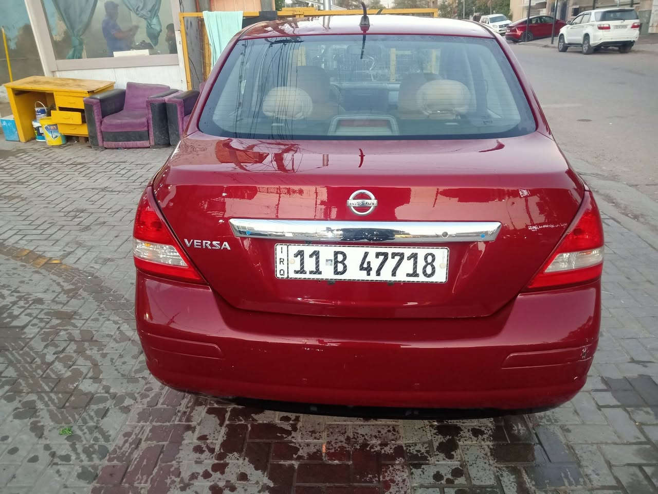السلام عليكم نيسان ڤيرسا 2008نظيفه جدا وارد امريكي گير مكينه تبريد خير من الله مصبوغه حزام  المكان بغداد/حي الجهاد/رقم الهاتف *********** السعر 75وبيه مجال قليل جدا
