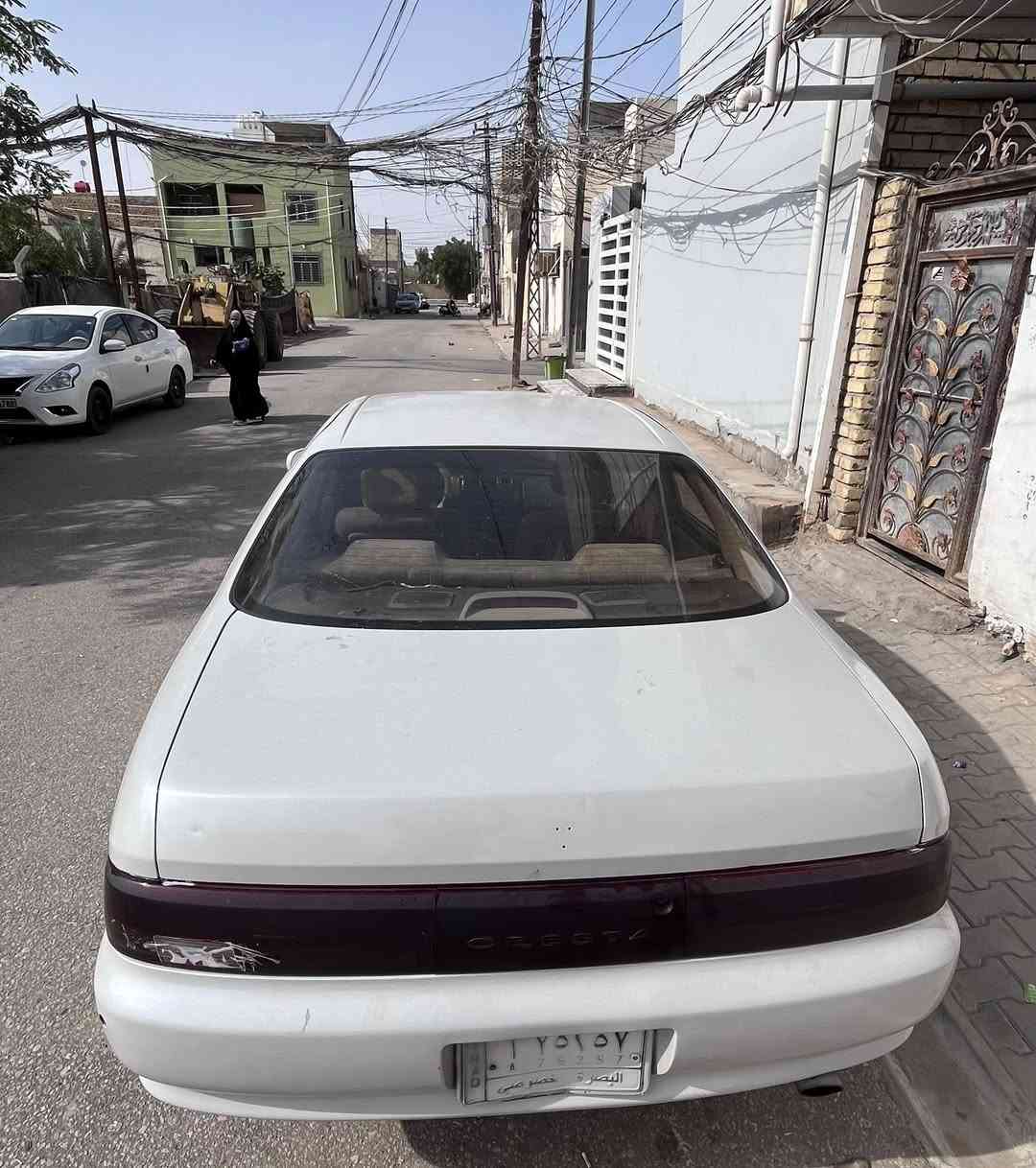 سلام عليكم  اخوان
كرستة موديل 1994  لون  لؤلؤي   مكفولة  من الكصة  والنقل جثة رقم بصرة الماني 🇩🇪 سنوية ما صاقطه 

تبريده شغال كلش حلو ❄️ مكينة 2500 ديلكو 

مكينة وكير خير من الله  دواخل السيارة حلوة  ارضية جلد

مكان السيارة نجف حي الوفاء -مكان راعي السيارة البصرة  

السعر  💵 59  ورقة 💵 

رقم هاتف ☎️ ***********  واتساب
