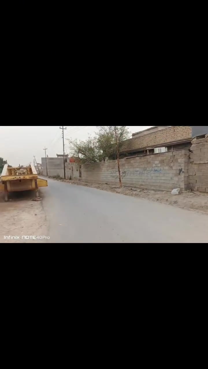 السلام عليكم  

دار 🏠 للبيع المساحة  320 م.ركن  بناء 

حديث طابوك  الارضيه  رفت  

وبمواد درجة اولى  صب مركزي  

يحتوي  البيت  ع  6 غرف نوم   

حمامات    2      غربي وشرقي 

وصاله.  ومطبخ.    واستقبال  

كراج      وحديقة  100م 

خدمات مي كهرباء تبليط مجاري 

يبعد عن الشارع العام  100م 

البيت  وجه  شارع رئيسي   عرض 30م   

الموقع  بغداد جسر  ديالى الجديد السايد الواحد منطقه الكرغوالية  مقابيل  اسواق  الهدى  

اللأستفسار  الانتصال  ***********
