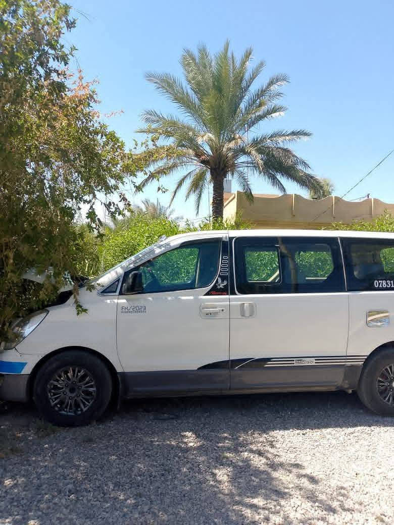 السلام عليكم
ستاركس 2010 رقم بغداد انكليزي بأسمي 
 السيارة جاهزة من كلشي فول مواصفات تحويل ثاني يوم ترهم مرواس بمسكر او بيع 

المكان ديالى 
***********
