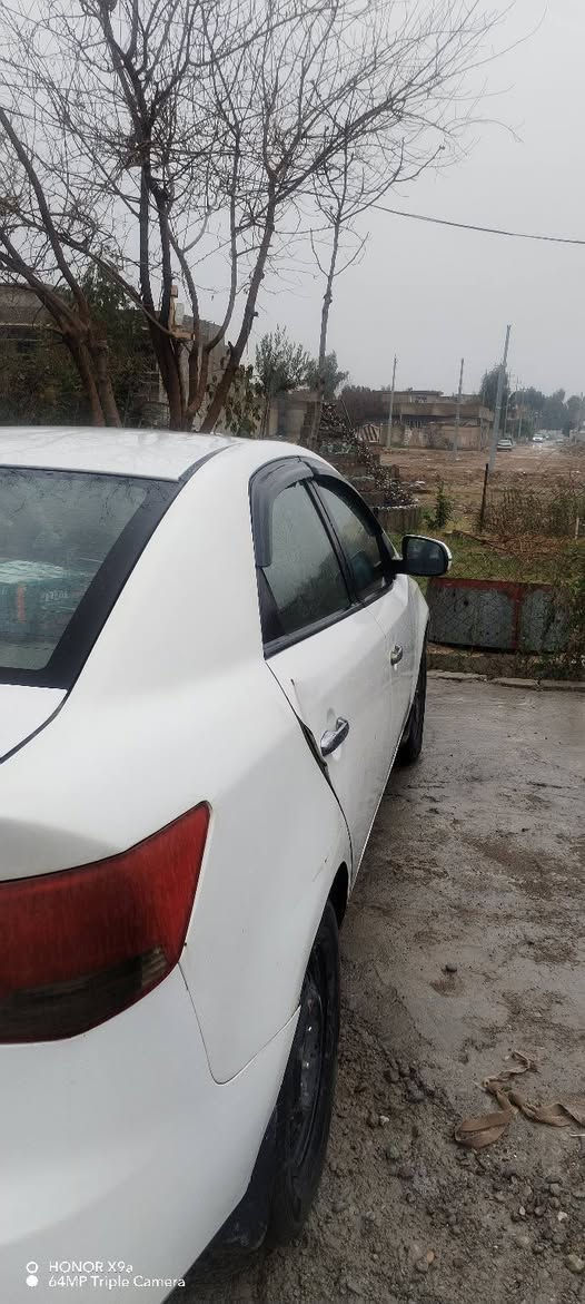 السلام عليكم
كيا سيراتو 2012
فول بس بدون بصمه
صبغ حزام محرك بي صرف
رقم اربيل سياره شرط لا كالبه لا كص
سعرها ٧٥ وبيها مجال شي بسيط
***********
***********
