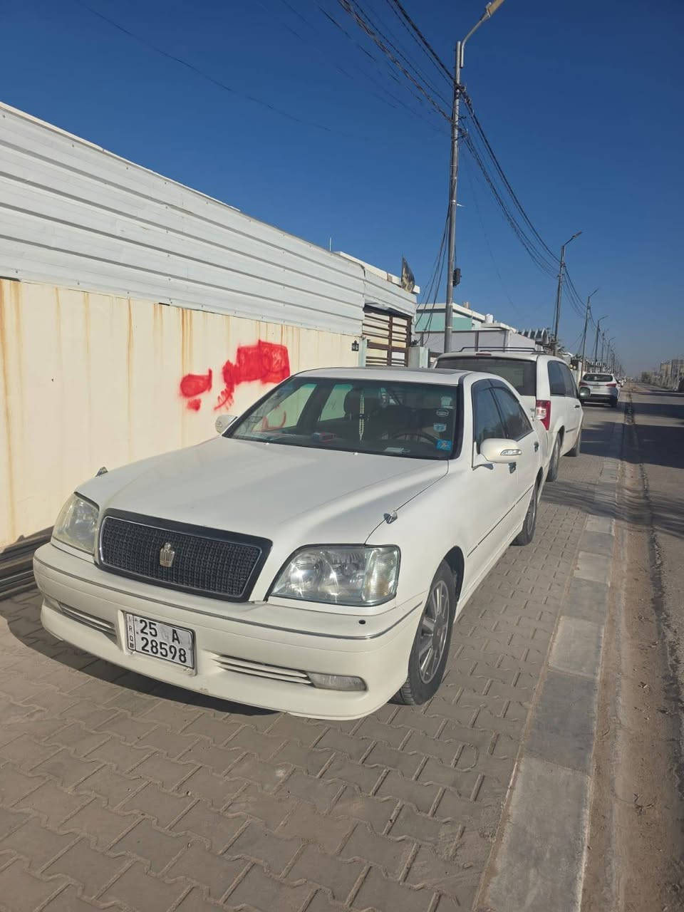 سلام عليكم سياره كراون للبيع كفاله السياره كص ونقل الجثه والسياره ب اسمي. مداور ثاني يوم
سياره كرستال اصل
دكم 3 اصل.
مري شفط
فتحه سياره
محرك ديفور الجبير
برده سلايت
تحويره نجف السياره فوك وجوه. 138وبيها مجال للشراي

***********
