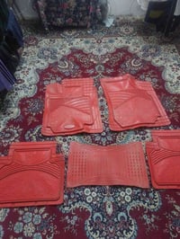 ارضيات سياره  السعر ١٠ آلاف ٠٧٧٠٥٣٩١٣٣٥ شهداء البياع