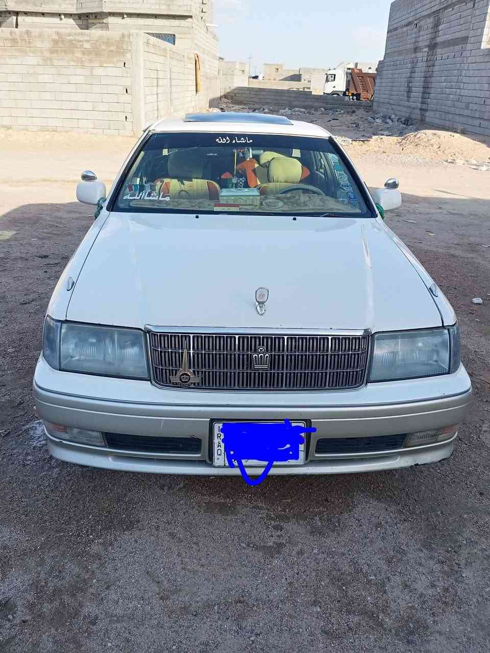 السلام عليكم سياره رأس الثور مديل 1998 السيارة 
مكفوله من نقل جثه وكصه رقم بصره تبريد شغال شاشه لمس لايت زنون حداديه جديده تخم تاير مكينه فيشه وبطل دوشمه نضيفه السعر 90 وبيها مجال سيار جديده مال جناي لاتصال ***********/**/***********
