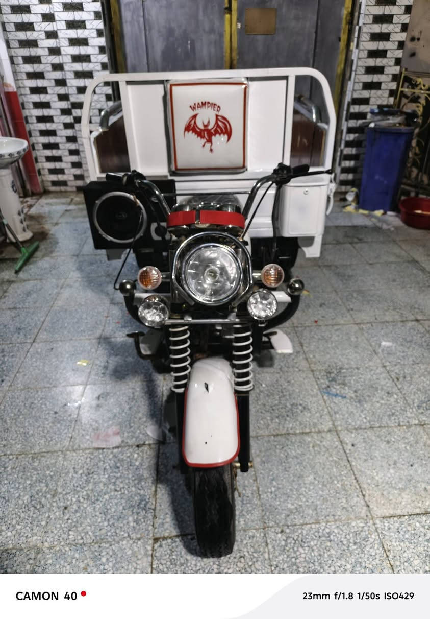 السلام عليكم ستوته دايون موديل 2019تعمير. 25كله جديد اوراق اصولي ستوته نضيفه وخير من الله. ماعوزه برغي. سعره مليون و 700وبيه مجال حك جيه. ناصريه مركز. ***********
